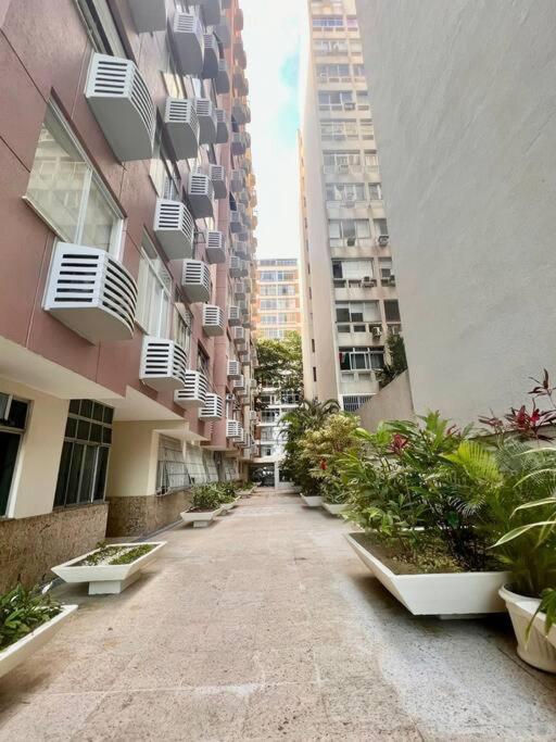 Apartamento Espacoso A 3 Da Minutos D F 41 Ap1009 Rio de Janeiro