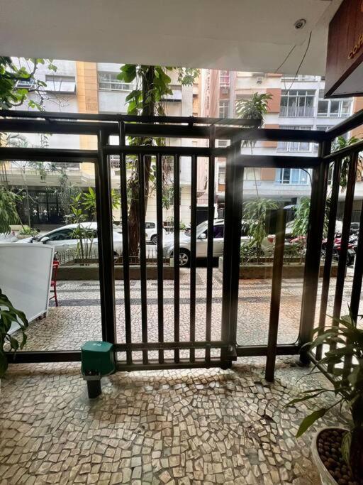 Espacoso A 3 Da Minutos D F 41 Ap1009 Rio de Janeiro